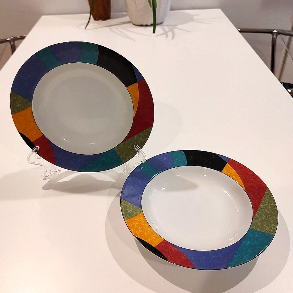 Mikasa Currents Rim Soup Bowls Set of Two Porcelain Red Yellow Blue Blac…